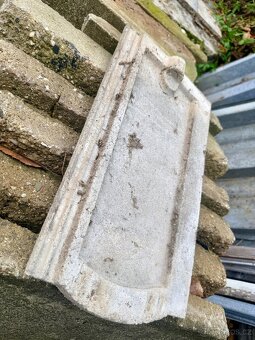 Betonové střešní tašky ZDARMA – za odvoz - 2