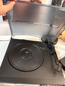 Gramofon Sencor STT 212U - 2