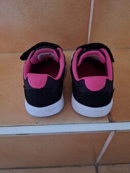 Tenisky pro holčičku vel. 26 - 2