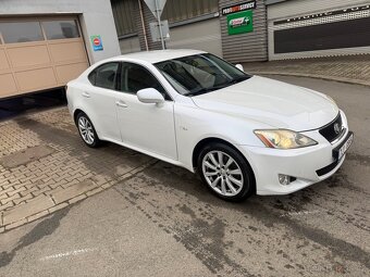 Lexus IS 220D r.v. 2011  130kw - 2