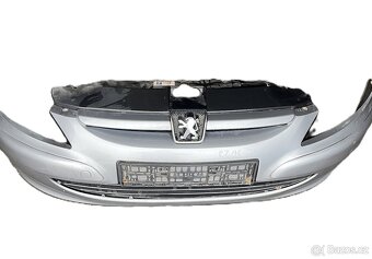 Peugeot 307 nárazník - 2