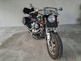 Suzuki VZ 800 Marauder - 2