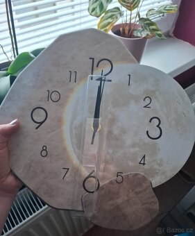 Nové hodiny na zeď - 2