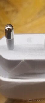 ORIGINÁLNÍ SÍŤOVÁ NABÍJEČKA APPLE 20W - 2