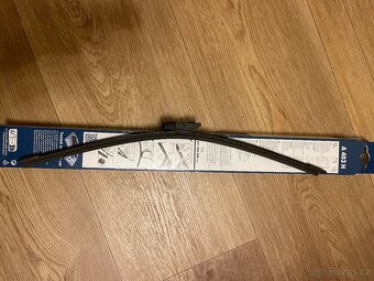 Škoda Fabia 3 zadní stěrač a kryt na stěrač - 2