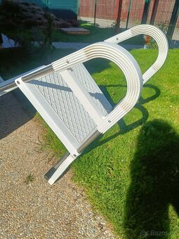 Schůdky do bazénu - 2