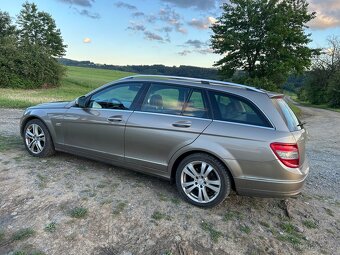 Mercedes-Benz W204 C320 CDI - 2
