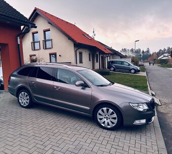 Škoda Superb 2.0. TDi 125kw 4x4 manuál - 2