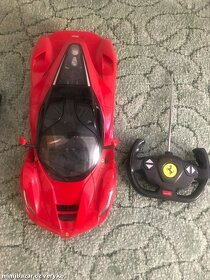 FERRARI NA DÁLKOVÉ OVLÁDÁNÍ - 2