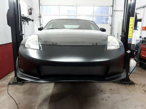 Nissan 350Z (2002-2009) přední nárazník, vzhled NISMO - 2