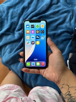 iPhone 11 Black 64GB 🍏 - 2