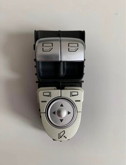 NOVÝ spínač ovládání skel a zrcátek Mercedes W205 C205 W447 - 2