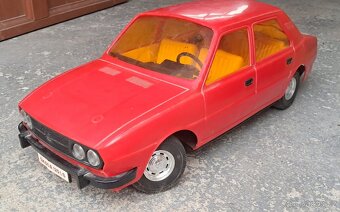Škoda 120LS retro hračka - 2