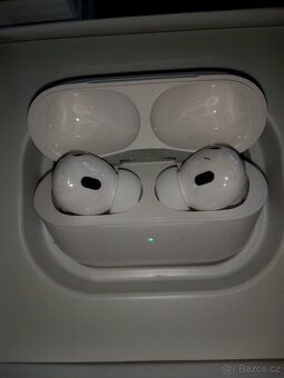 AirPods Pro 2. generace (MagSafe), - 2