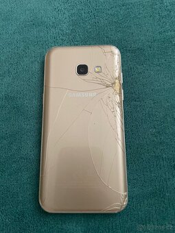 Samsung galaxy A3 - 2
