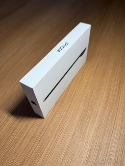 Apple iPhone 17 Air 256 GB Space Black - 2