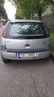 Opel Corsa 999cm - 2