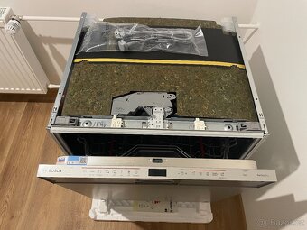 Vestavná myčka Bosch - 2