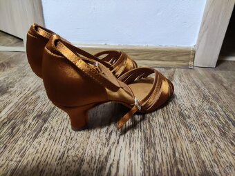 Nové taneční boty vel 39-39?5 - 2