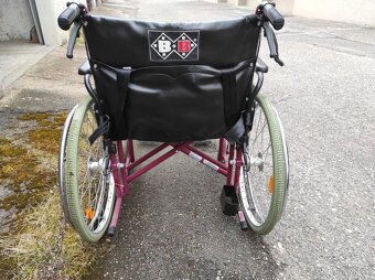 Invalidní vozík pro větší osoby nosnost 180kg - 2