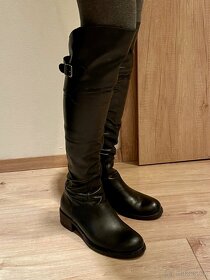 Kožené kozačky z La Farfalla - 2