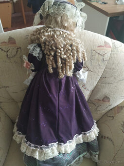 Porcelanová panenka - 2