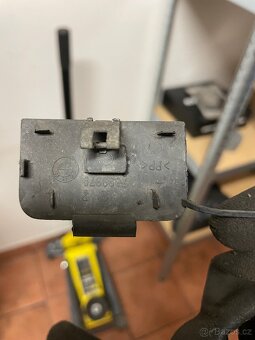 Bmw e46 záslepka do mpaket nárazníku - 2