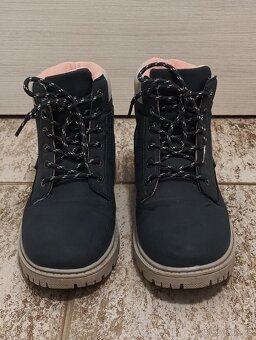 Dámské kotníkové boty Loap vel.38 - 2