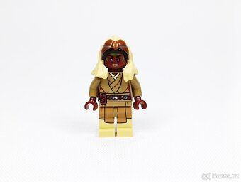 Custom LEGO Star Wars minifigurka Stass Allie - 2