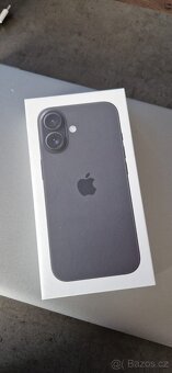 iPhone 16 128GB černá - 2