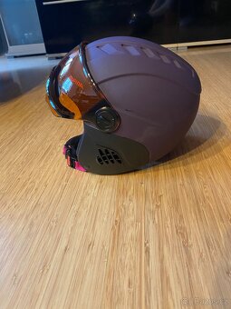 Lyžařská helma s integrovaným hledím Alpina - 2