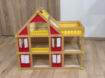 Dřevěný hrací domeček 55 cm - 2