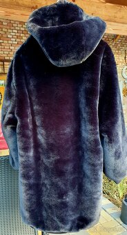 Dámský černý kabát kožíšek ZARA - 2