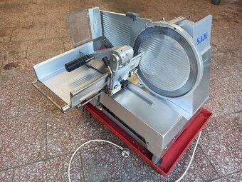 Prodám nařezový stroj - 2
