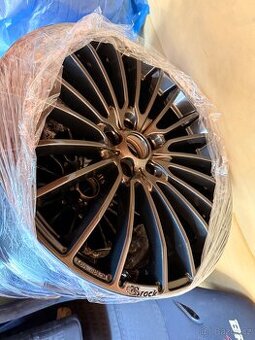 Brock B24.      5x114,3 r20 - 2