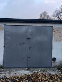 Garáž plzeň, Univerzitní - 2