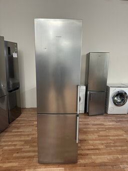 Lednice s mrazákem Siemens (299) - 2