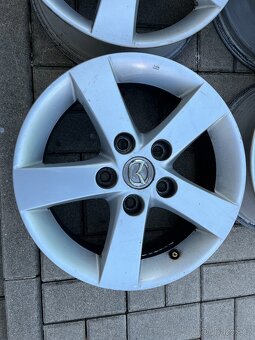 4x litá kola 5x114 R15 - 2
