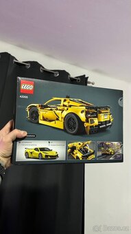 LEGO® Technic 42205 Chevrolet Corvette Stingray - 2
