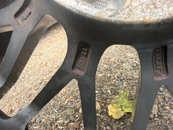Alu kola R17 5x112 - 2