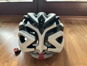Cyklistická MTB helma R2, vel L 58-62 - 2