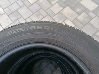 Nokian 225/65/R17/106 H - 2