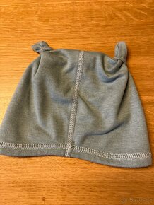 Kojenecká čepička Little Things 9-12kg (6-12měsíců) - 2