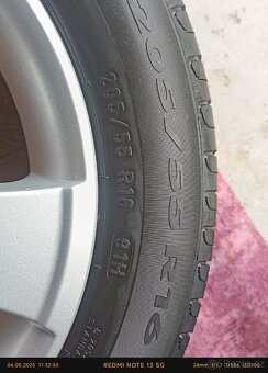 Pirelli Carrier 205/55 R16 91H na stříbrném litým disku - 2