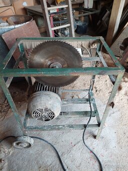 Prodám cikrulárku na 380V motor 4kW - 2