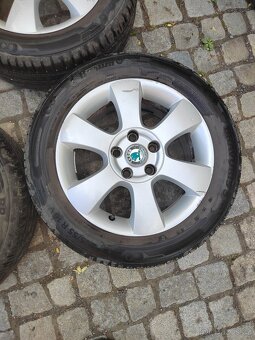 Prodám orig alu 16 škoda Octavia 2 5x112 ET 50 letní pneu - 2