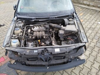golf 4 - 2