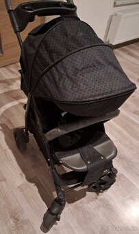 Prodam sportovni kocarek Petite&Mars Easy - 2