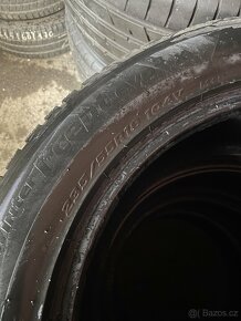 Zimní pneu 235/55R18 - 2
