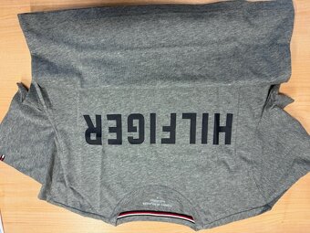 Tričko Tommy Hilfiger - 2